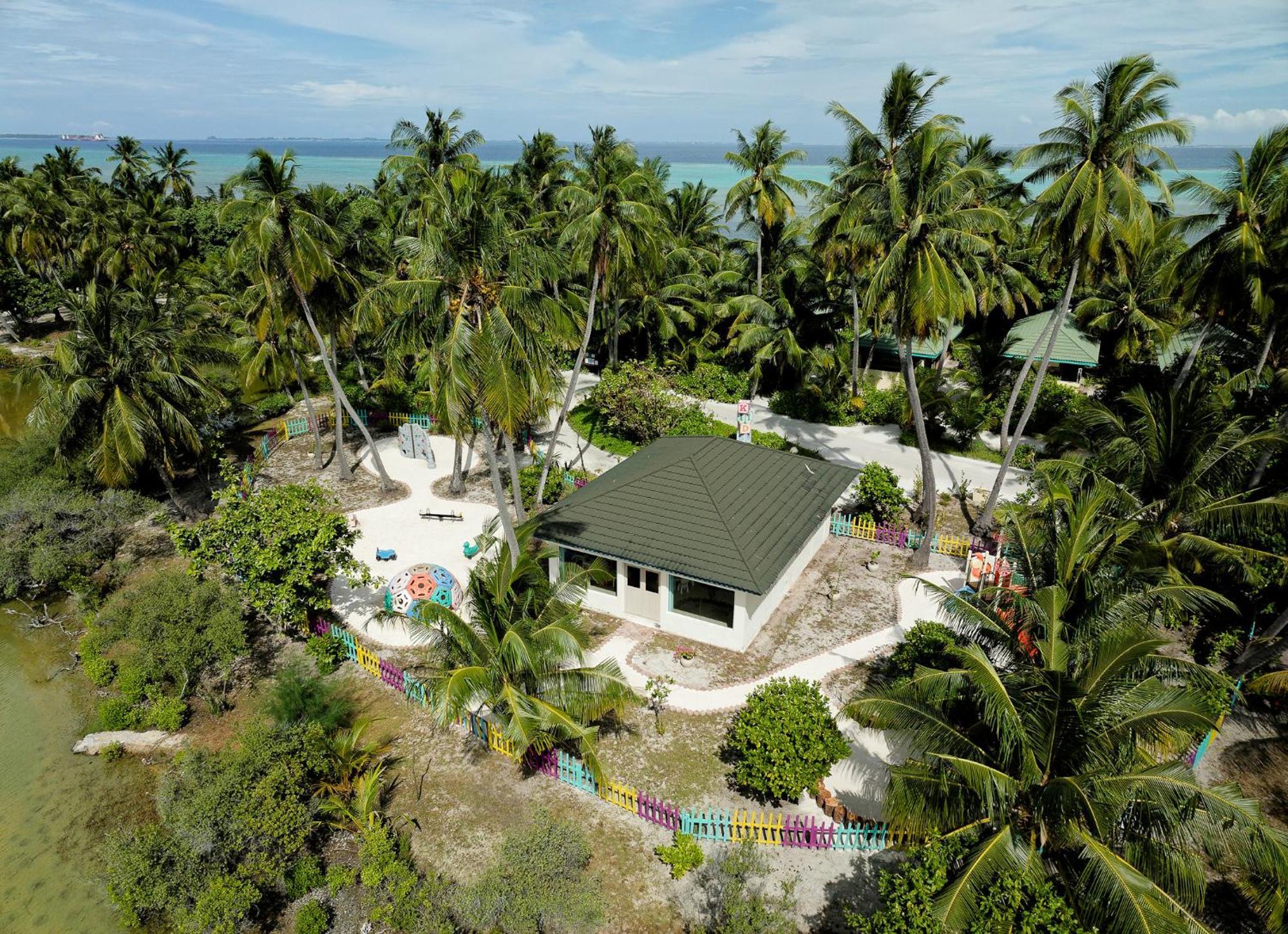 Canareef Resort Maldives Meedhoo  Exterior photo