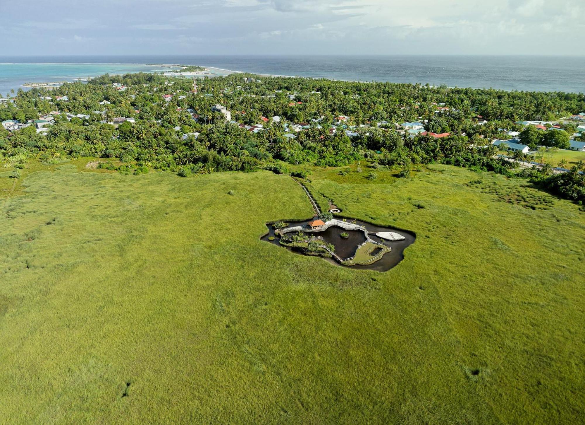 Canareef Resort Maldives Meedhoo  Exterior photo