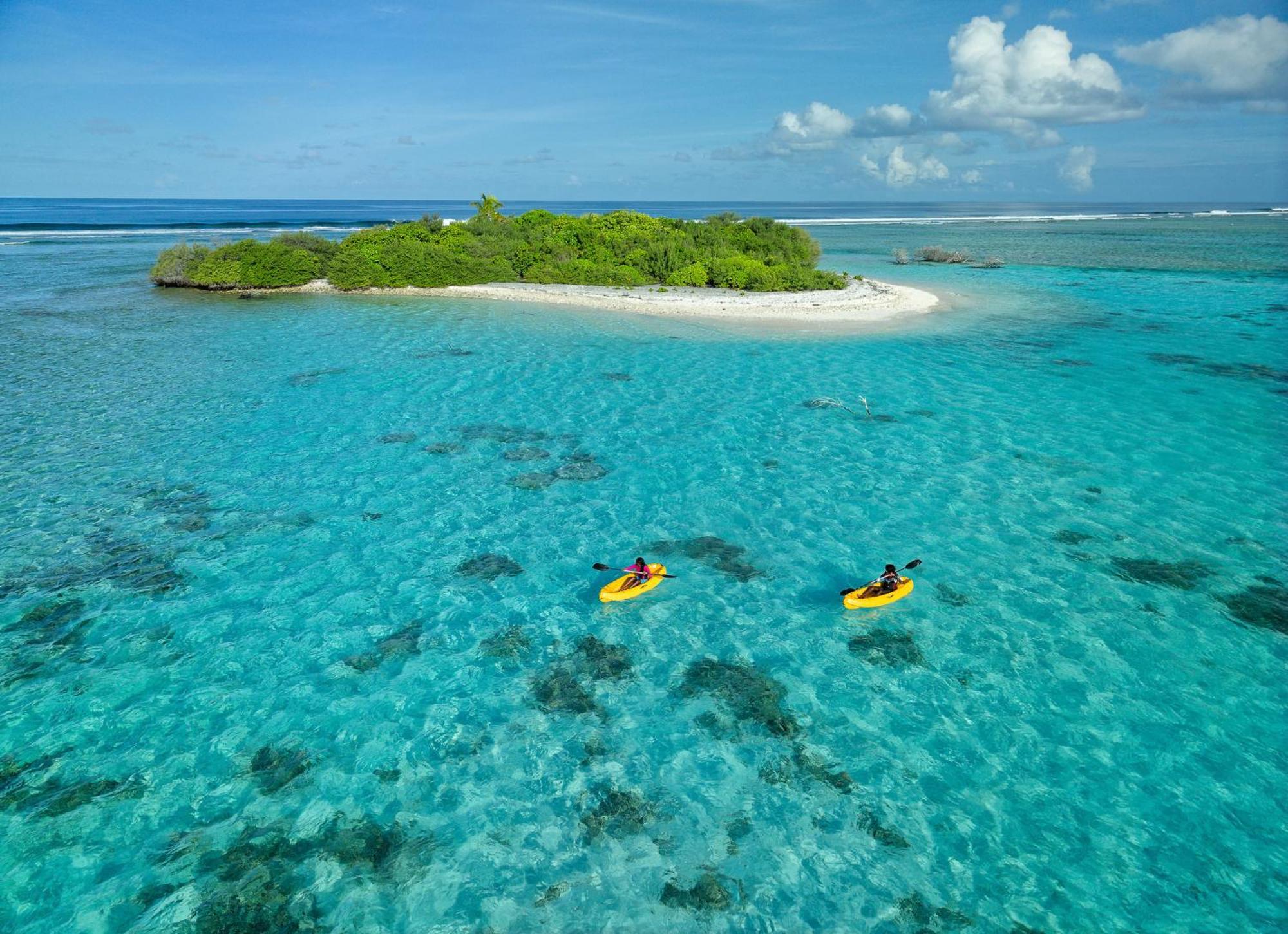 Canareef Resort Maldives Meedhoo  Exterior photo