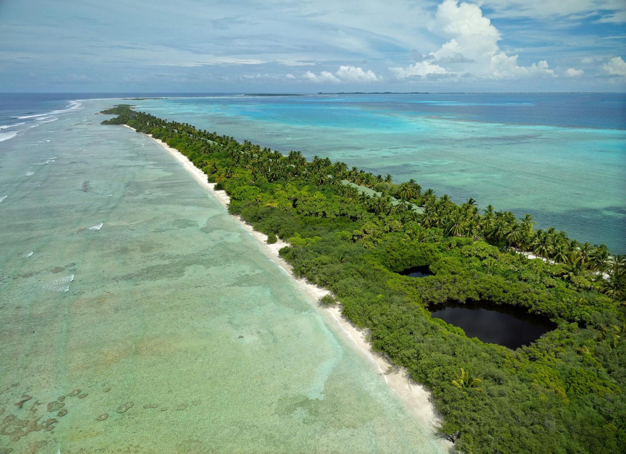 Canareef Resort Maldives Meedhoo  Exterior photo